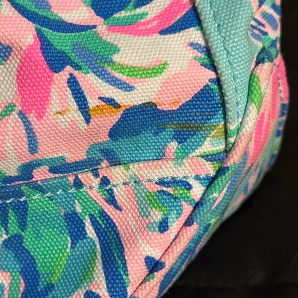 Lilly Pulitzer Blue and Pink Tropical Tote Bag - Picture 5 of 10
